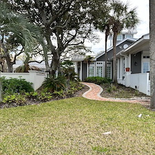 Revitalize-Your-Landscape-Major-Cleanup-Pinestraw-Perfection- 3